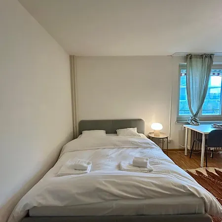 Live In Cozy